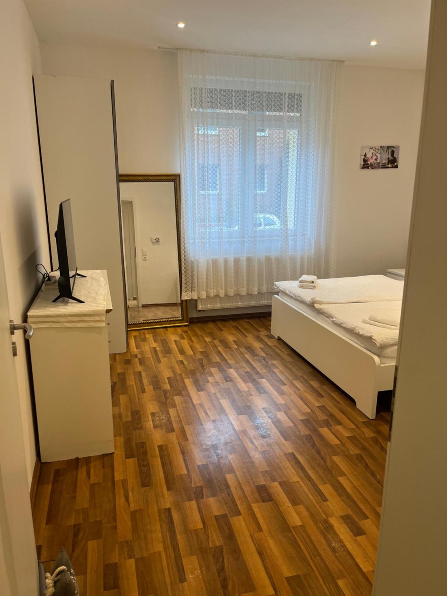 Messe 1 Apartment